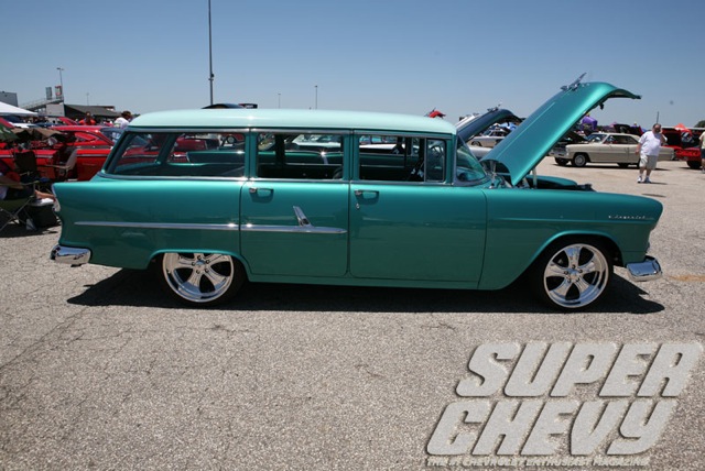 1955 Chevrolet 4 Door Wagon 12 000